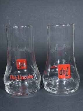 2 Vintage " 7up The Uncola " Upside down Glasses 16 Oz Capacity - 6" Tall
